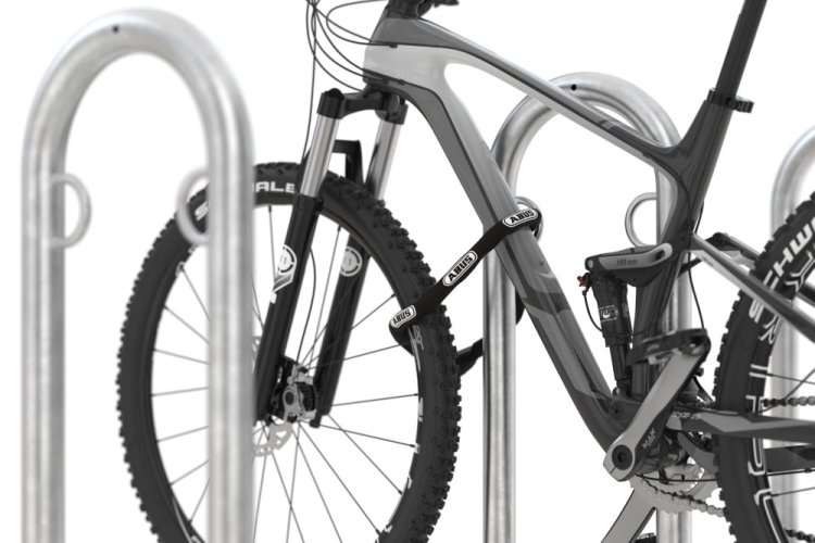 OPĚRNÝ STOJAN NA ELEKTROKOLA – TRACK 32