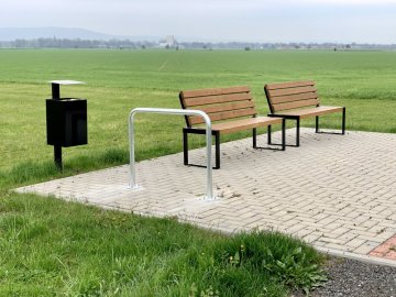 Opěrný stojan pro kola - 7111_Cyklostezka_Šumpersko (2)