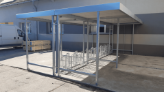 Přístřešky na kola VRANOV pro firemního zákazníka v Poděbradech